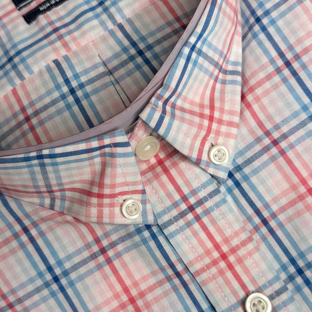 IZOD Button Down Shirt Men XXL Rapture Rose Plaid Non-Iron Stretch Long Sleeve‎